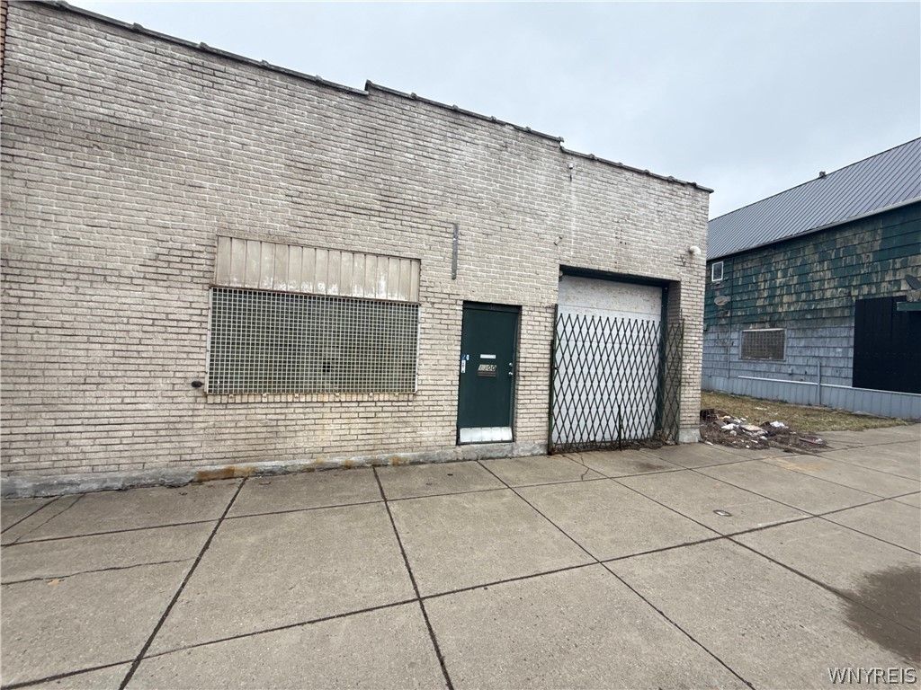 Photo of 1300 Broadway St, Buffalo, NY 14212 (MLS # B1668750)