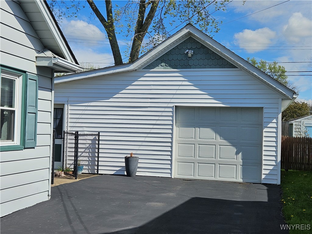 4935 Mount Vernon Boulevard, Hamburg, New York image 31