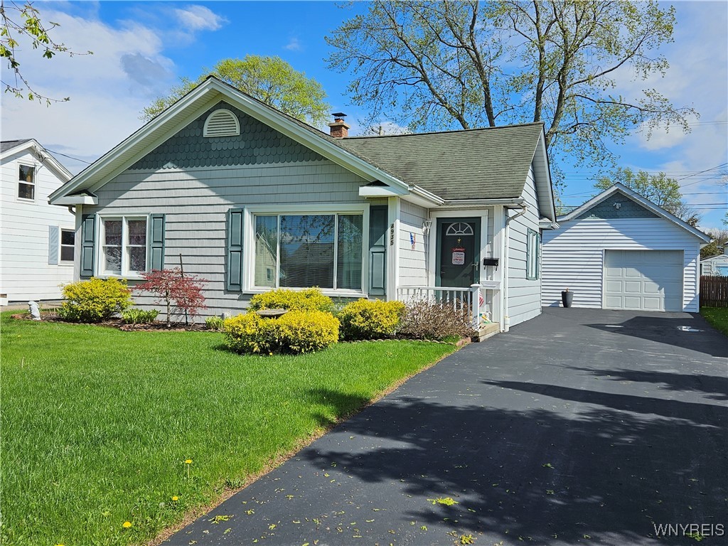 4935 Mount Vernon Boulevard, Hamburg, New York image 4