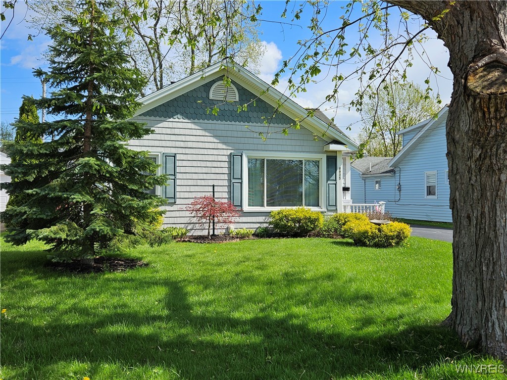 4935 Mount Vernon Boulevard, Hamburg, New York image 3