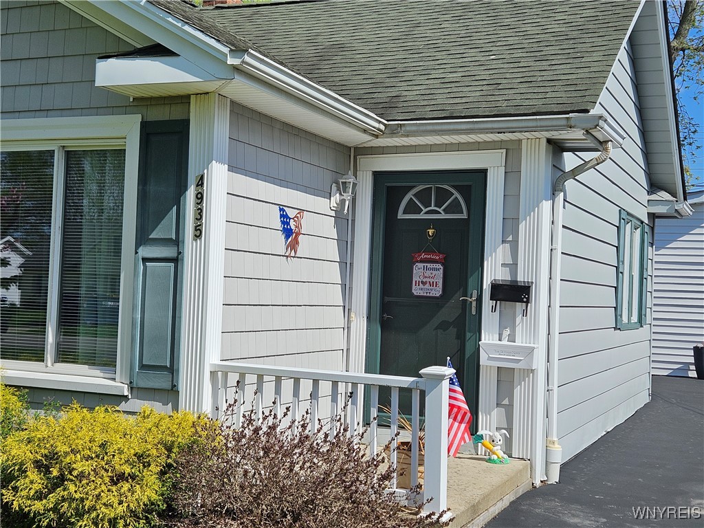 4935 Mount Vernon Boulevard, Hamburg, New York image 5