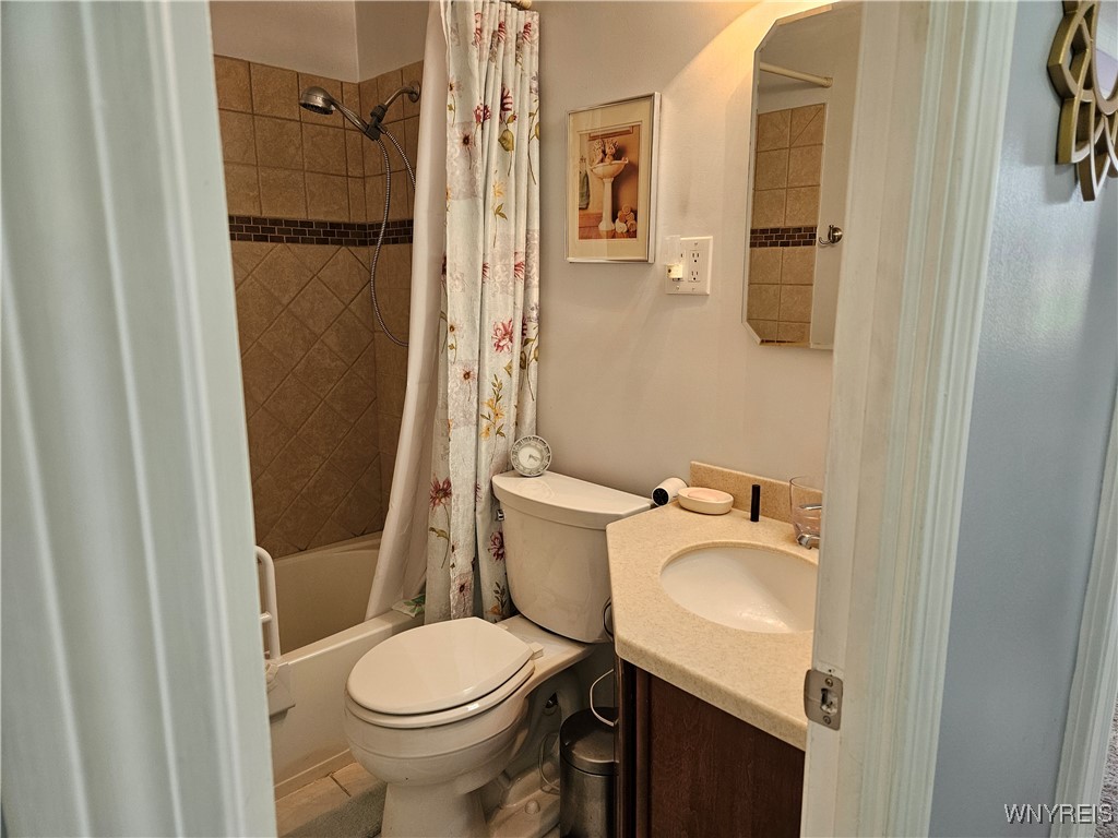 4935 Mount Vernon Boulevard, Hamburg, New York image 20