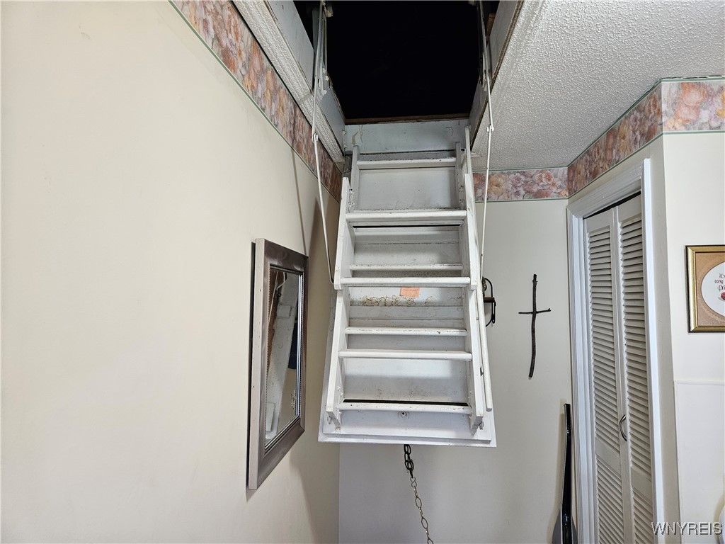 4935 Mount Vernon Boulevard, Hamburg, New York image 16
