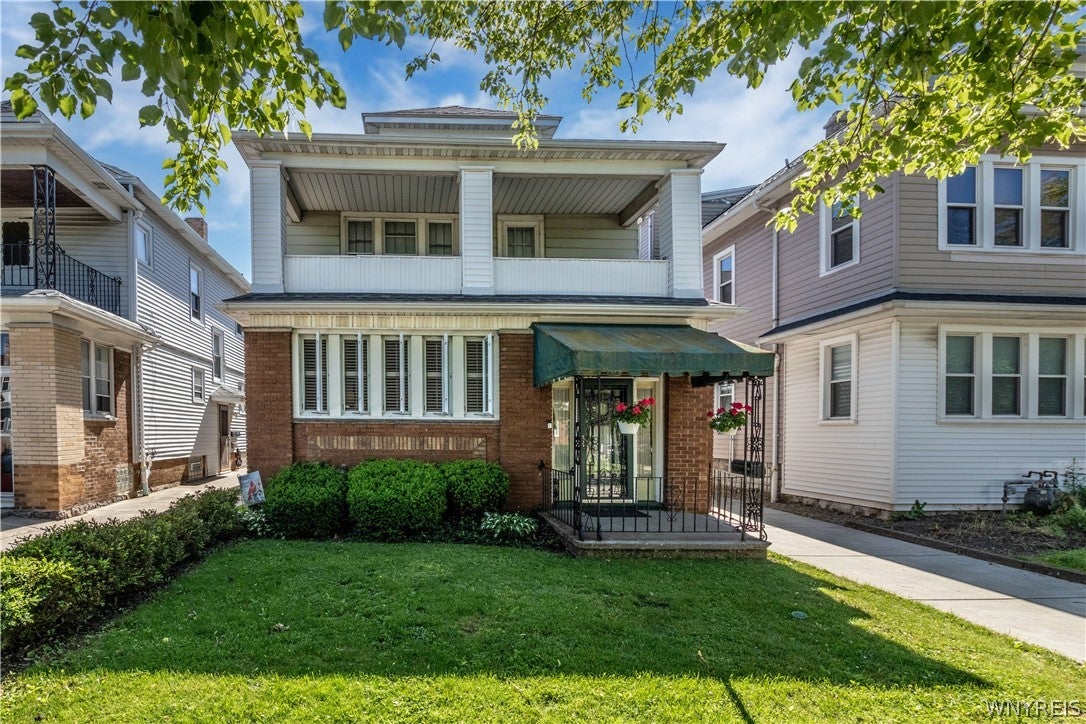 311 Sterling Avenue