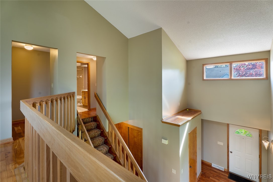 38 Northwood Drive, Lancaster, New York image 19