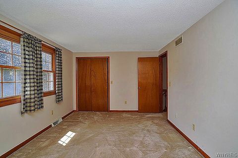 Tiny photo for 57 Wimbledon Lane, West Seneca, NY 14224 (MLS # B1684777)