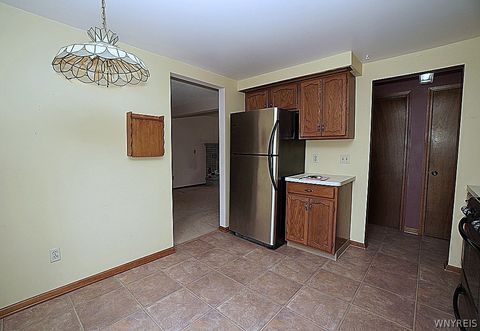 Tiny photo for 57 Wimbledon Lane, West Seneca, NY 14224 (MLS # B1684777)