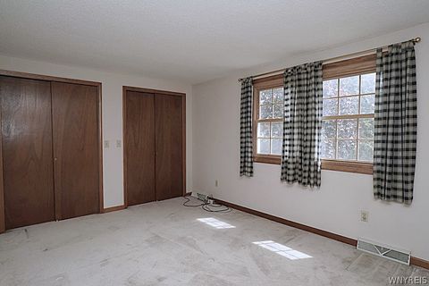 Tiny photo for 57 Wimbledon Lane, West Seneca, NY 14224 (MLS # B1684777)