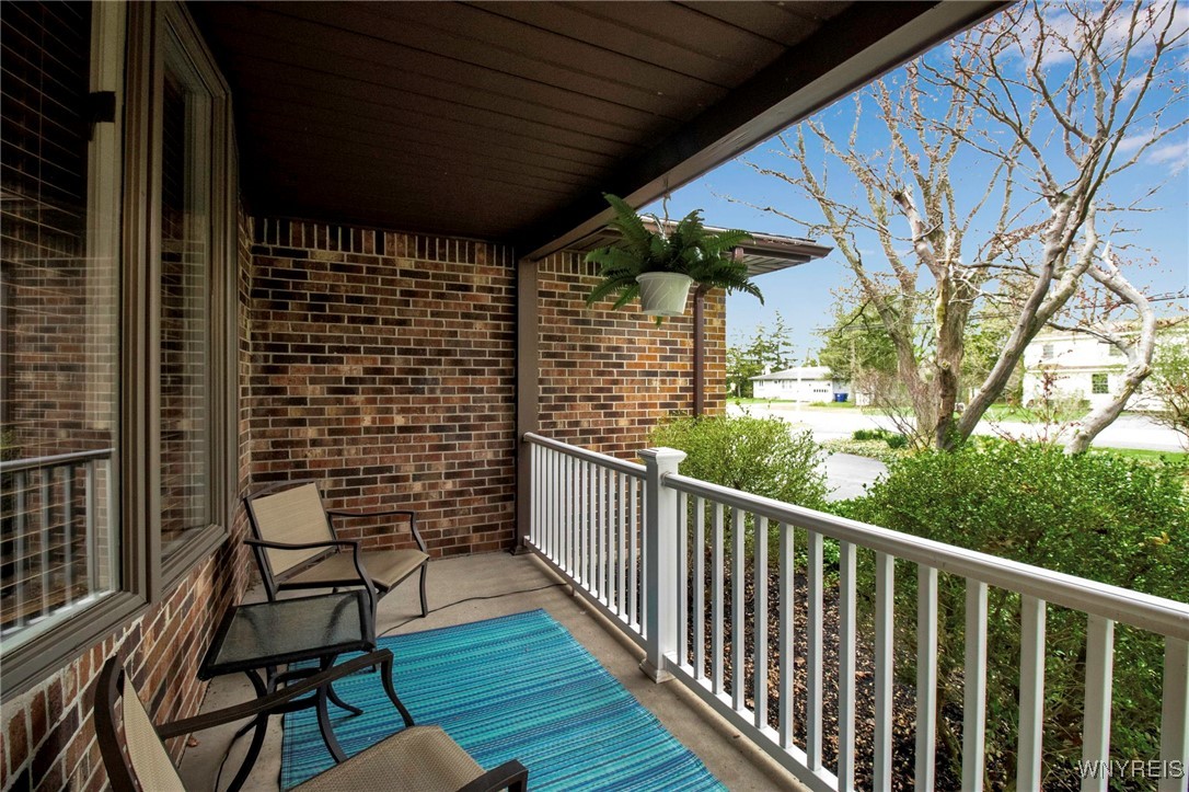 4520 Beach Ridge Road