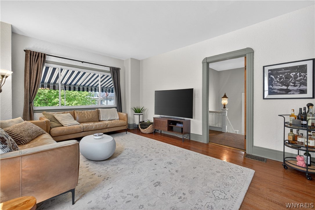 373 Woodward Avenue