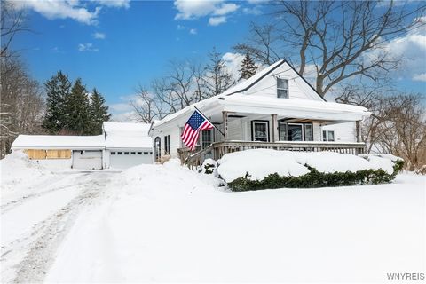 1009 Two Rod Road S Marilla NY 14102