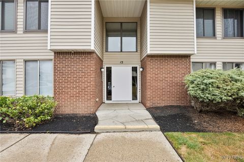 Photo of 12 Southcreek Court #B, Amherst, NY 14051 (MLS # B1637695)