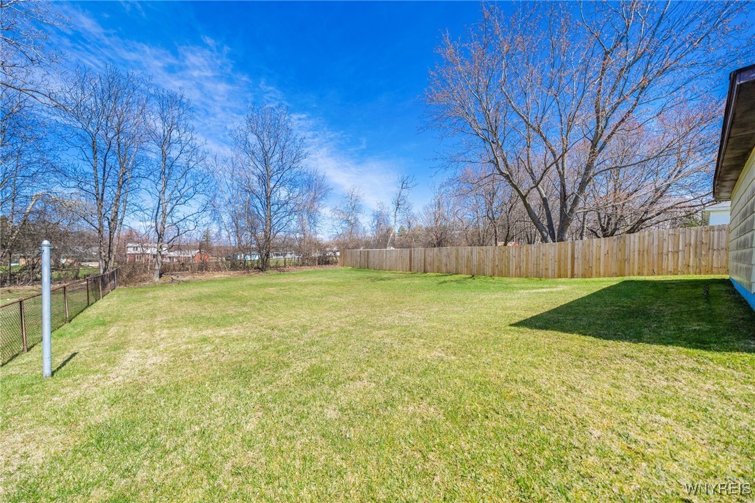 188 Burmon Drive, Orchard Park, New York image 32