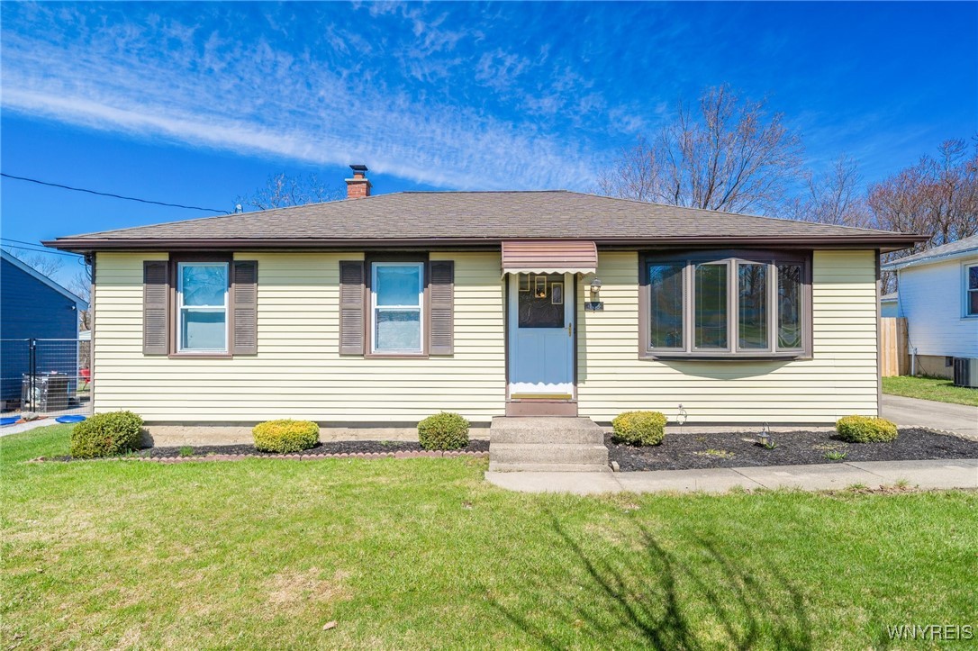 188 Burmon Drive, Orchard Park, New York image 1