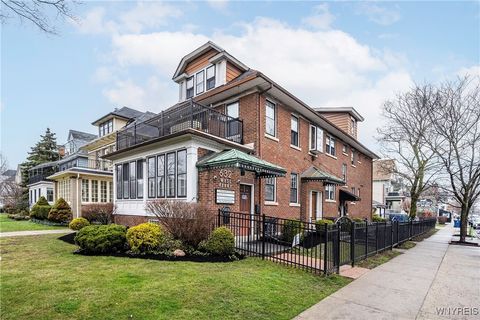 Photo of 632 W Ferry St, Buffalo, NY 14222 (MLS # B1599911)