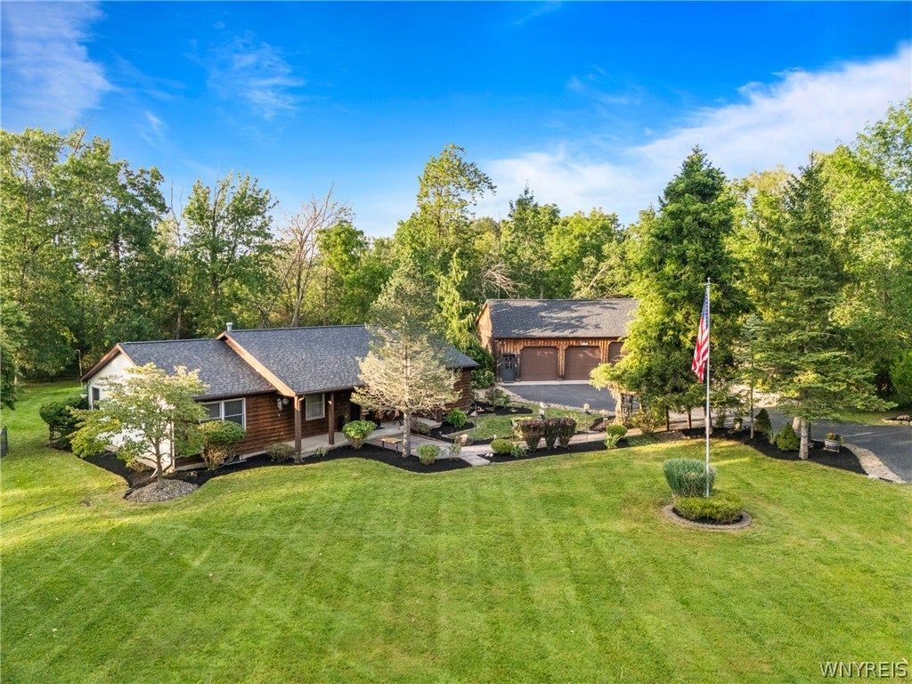 5900 Creekview Drive