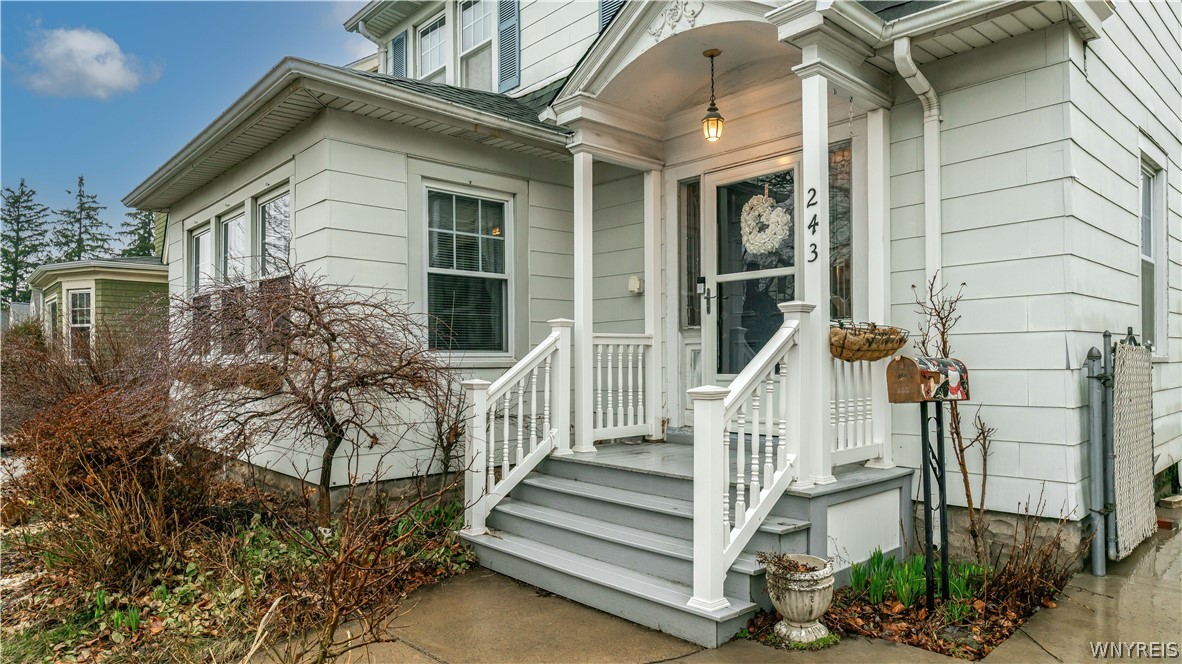 243 Capen Boulevard