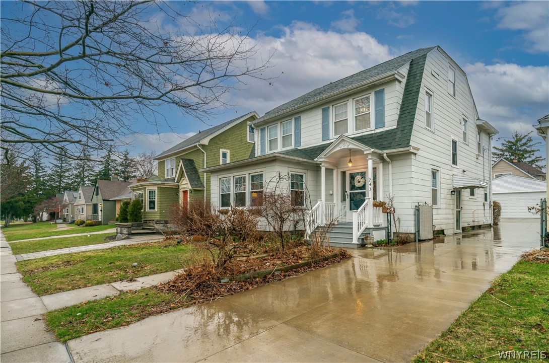 243 Capen Boulevard