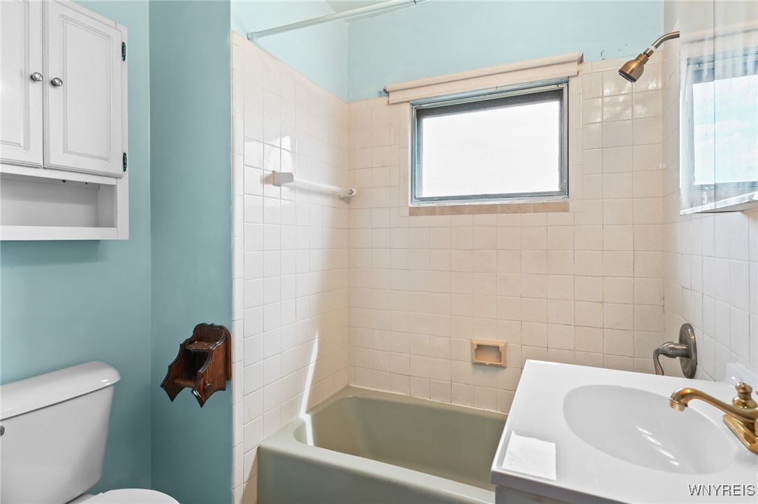 777 15th Street, Niagara Falls, New York image 36