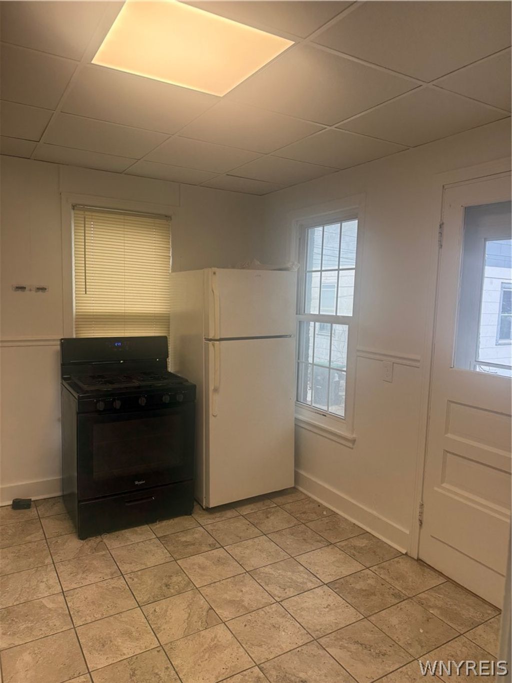 Photo of 60 W Hazeltine Avenue, Tonawanda, NY 14217 (MLS # B1666813)