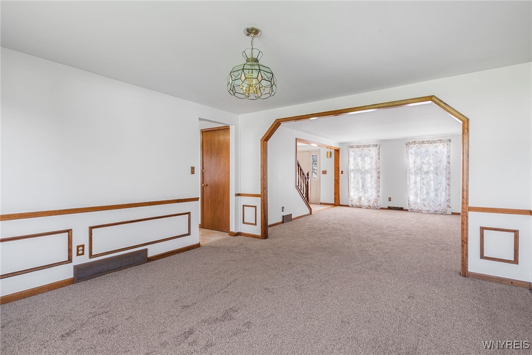 5790 Kippen Drive, Clarence, New York image 10