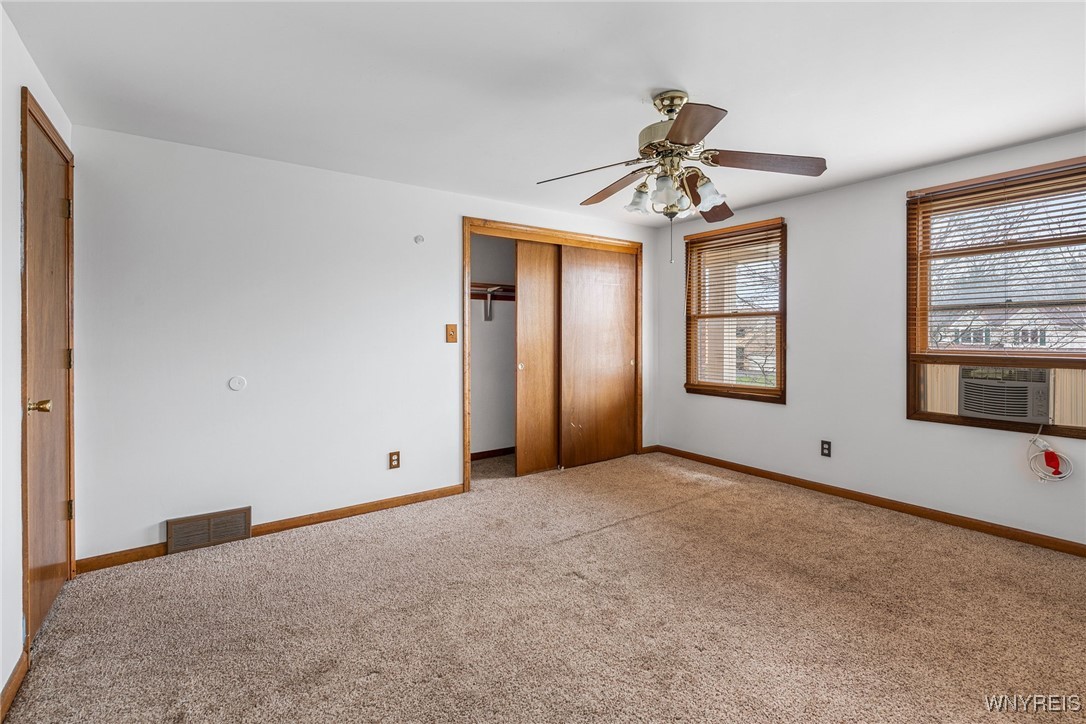 5790 Kippen Drive, Clarence, New York image 32