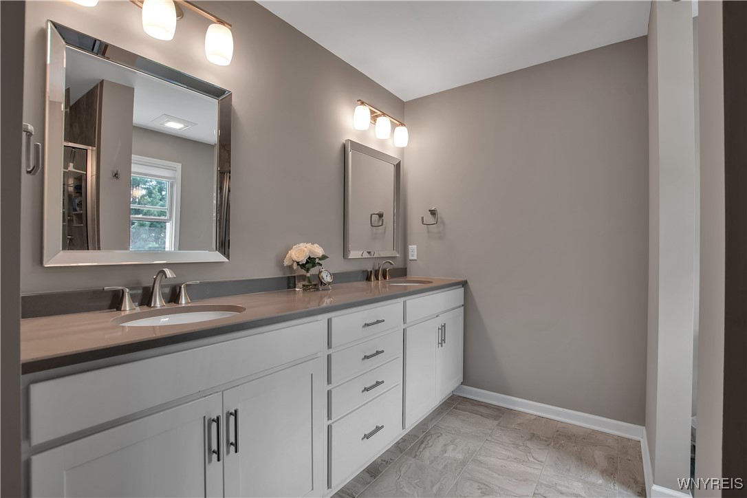 3 Golden Oak Lane, Orchard Park, New York image 33