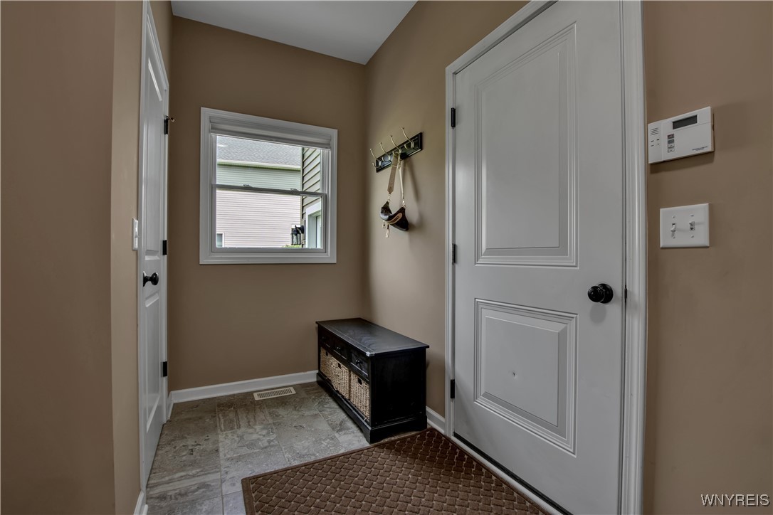 3 Golden Oak Lane, Orchard Park, New York image 10