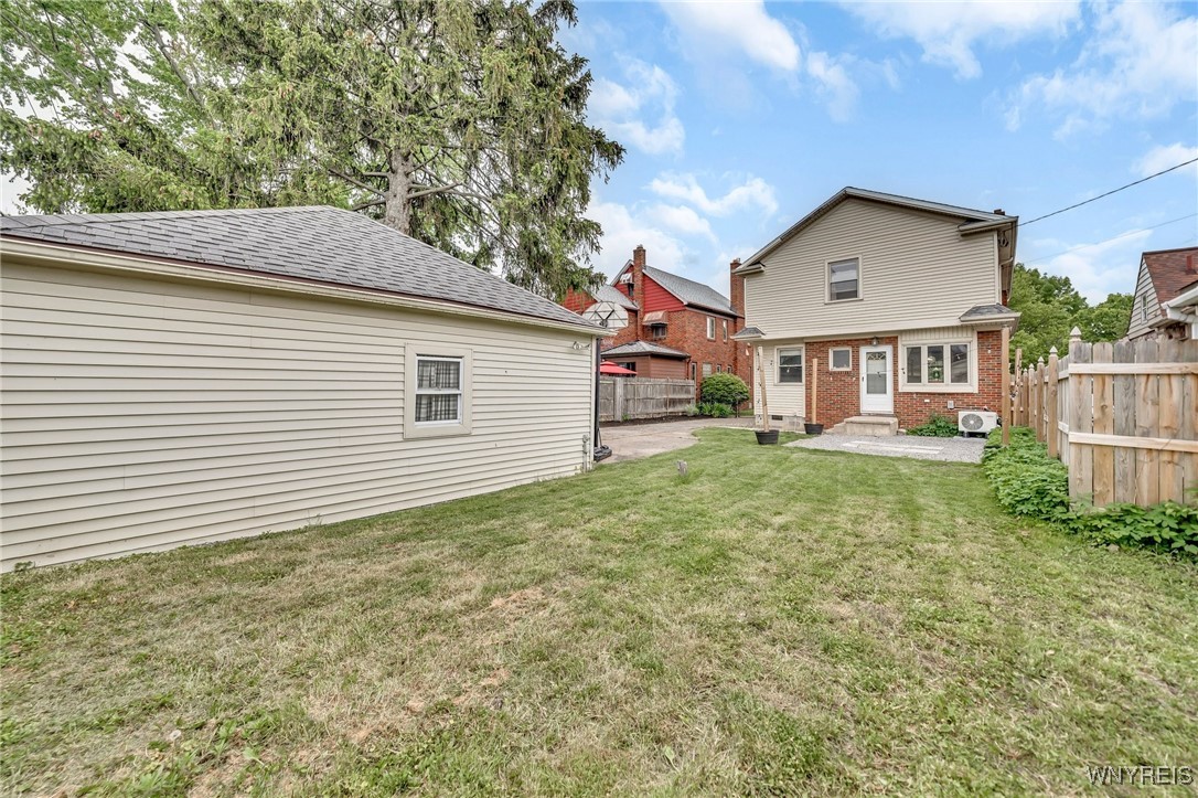 208 Louvaine Drive, Tonawanda, New York image 7