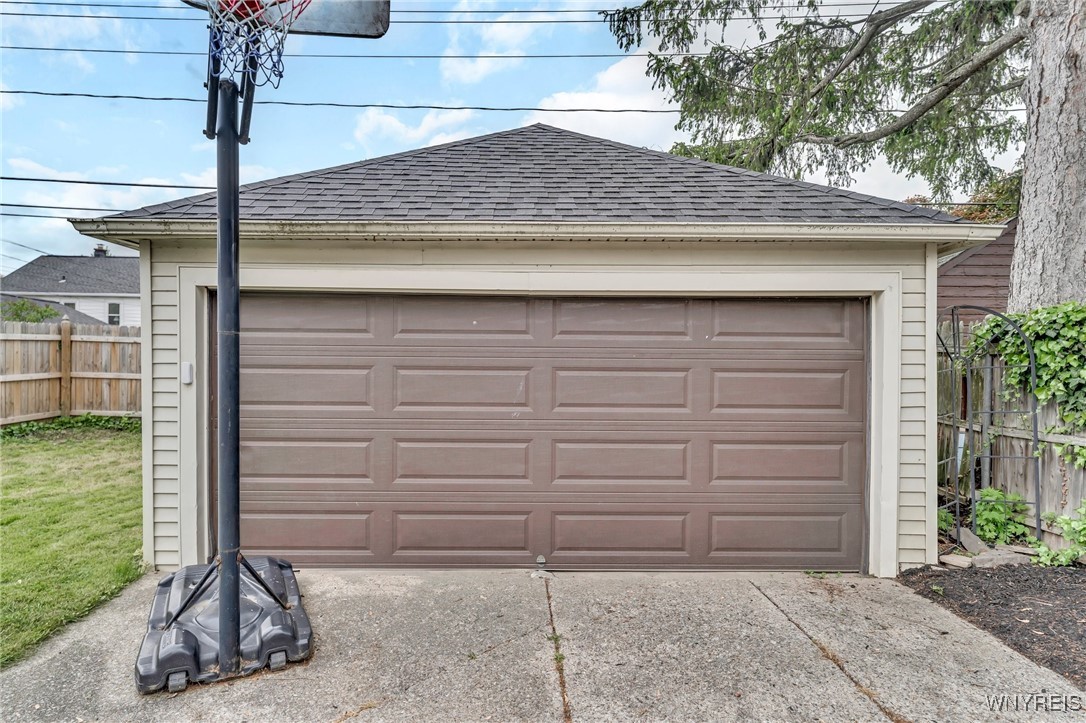 208 Louvaine Drive, Tonawanda, New York image 5