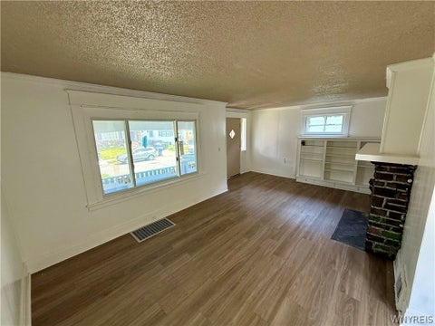Tiny photo for 24 Amsterdam Avenue, Buffalo, NY 14215 (MLS # B1703117)