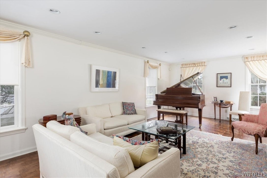 171 Halwill Drive