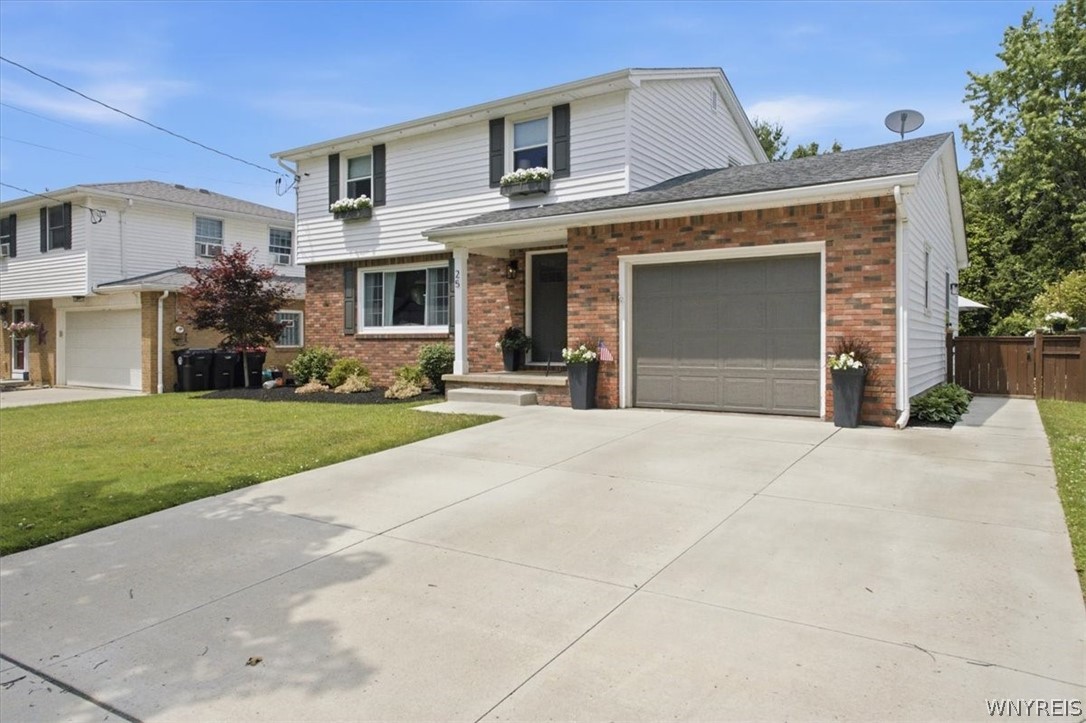 25 Camner Avenue