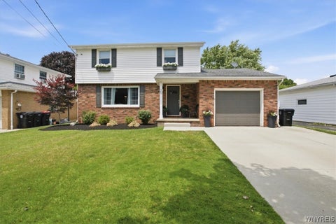 Photo of 25 Camner Avenue, Lancaster, NY 14086 (MLS # B1696138)