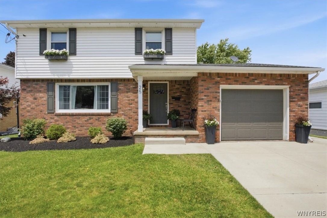 25 Camner Avenue