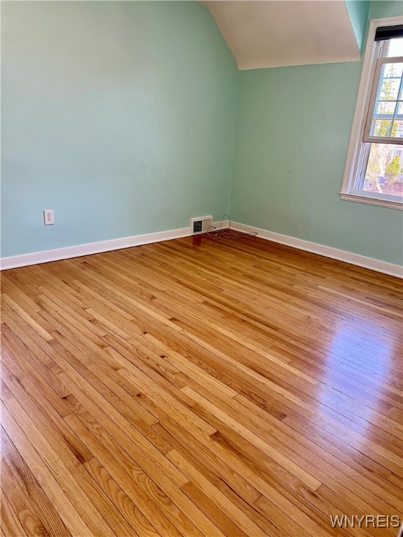 121 Los Robles Street, Amherst, New York image 17