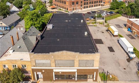 Photo of 827 Tonawanda Street, Buffalo, NY 14207 (MLS # B1656998)