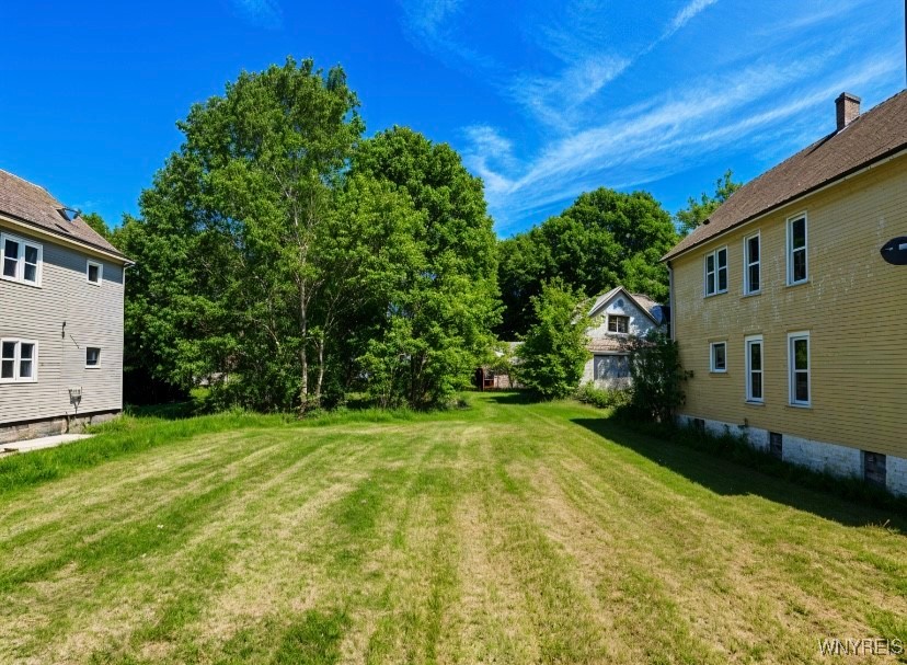 50 Girard Place, Buffalo, New York image 1