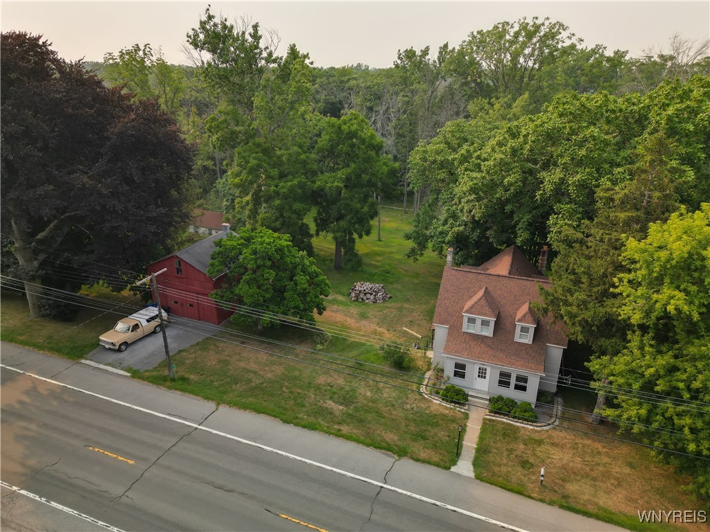 Gaines, New York 14411, United States, 4 Bedrooms Bedrooms, ,2 BathroomsBathrooms,Residential,Pending,187414