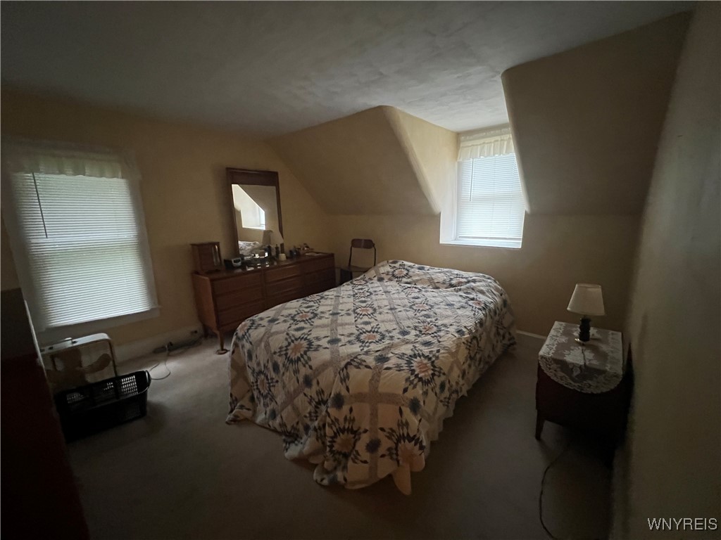 Gaines, New York 14411, United States, 4 Bedrooms Bedrooms, ,2 BathroomsBathrooms,Residential,Pending,187414