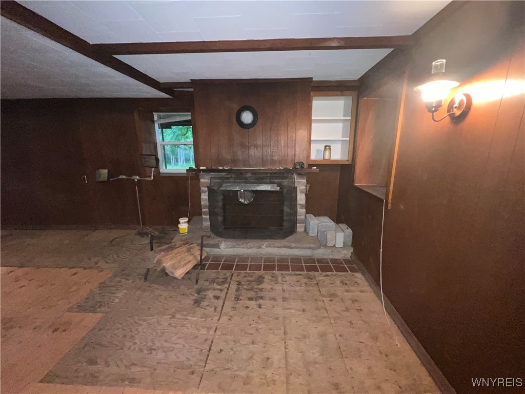 Gaines, New York 14411, United States, 4 Bedrooms Bedrooms, ,2 BathroomsBathrooms,Residential,Pending,187414