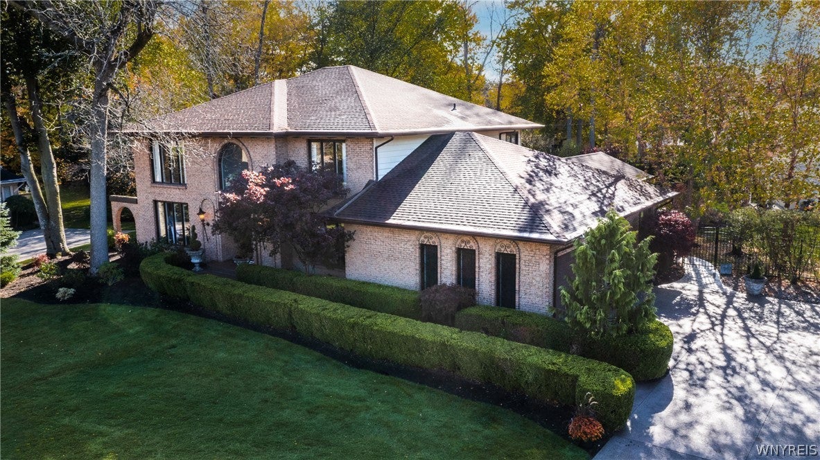 172 Crestwood Lane