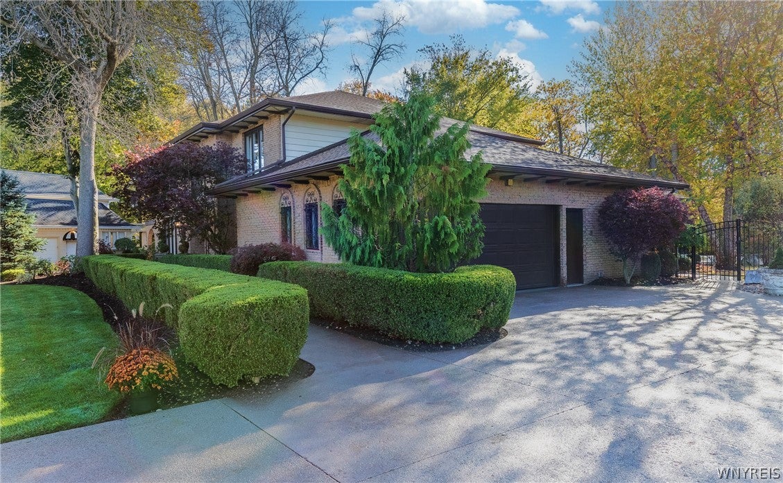 172 Crestwood Lane