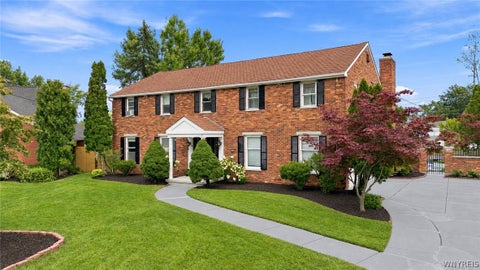 Photo of 126 Carriage Circle, Amherst, NY 14221 (MLS # B1714164)