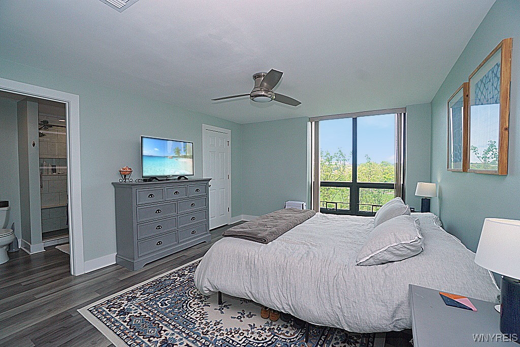 407 Admirals Walk Circle, Buffalo, New York image 18