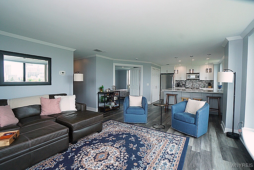 407 Admirals Walk Circle, Buffalo, New York image 17