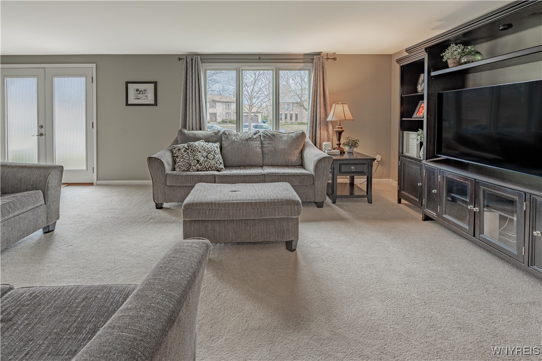107 Valley Brook Lane, Amherst, New York image 6