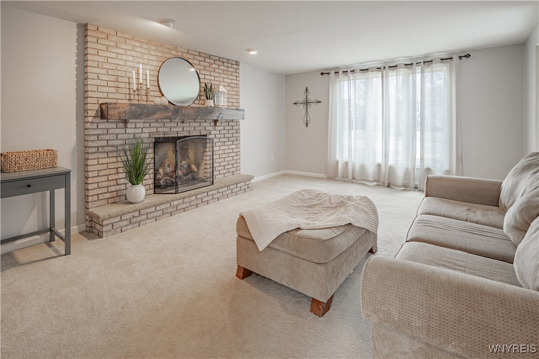 107 Valley Brook Lane, Amherst, New York image 10