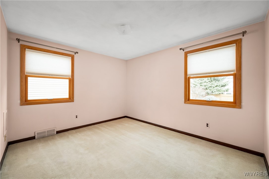 239 Treadwell Road, Tonawanda, New York image 12