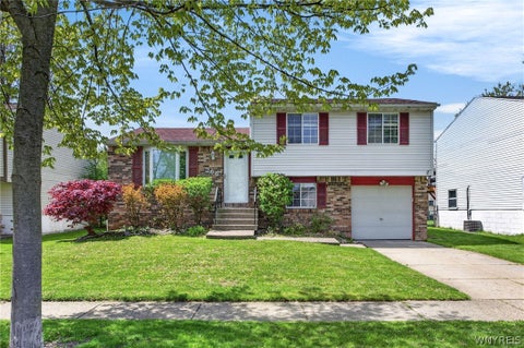 Tiny photo for 266 Peppertree Drive, Amherst, NY 14228 (MLS # B1724248)